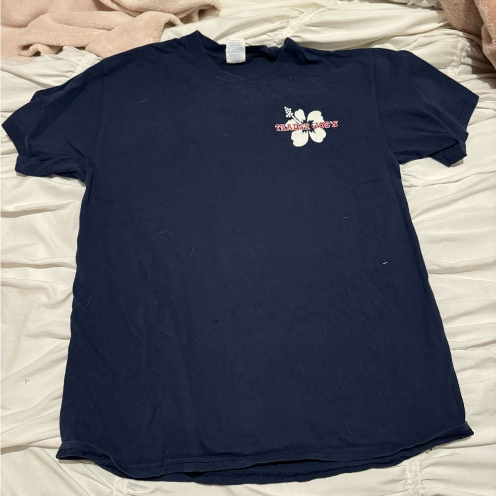 TRADER JOES tshirt